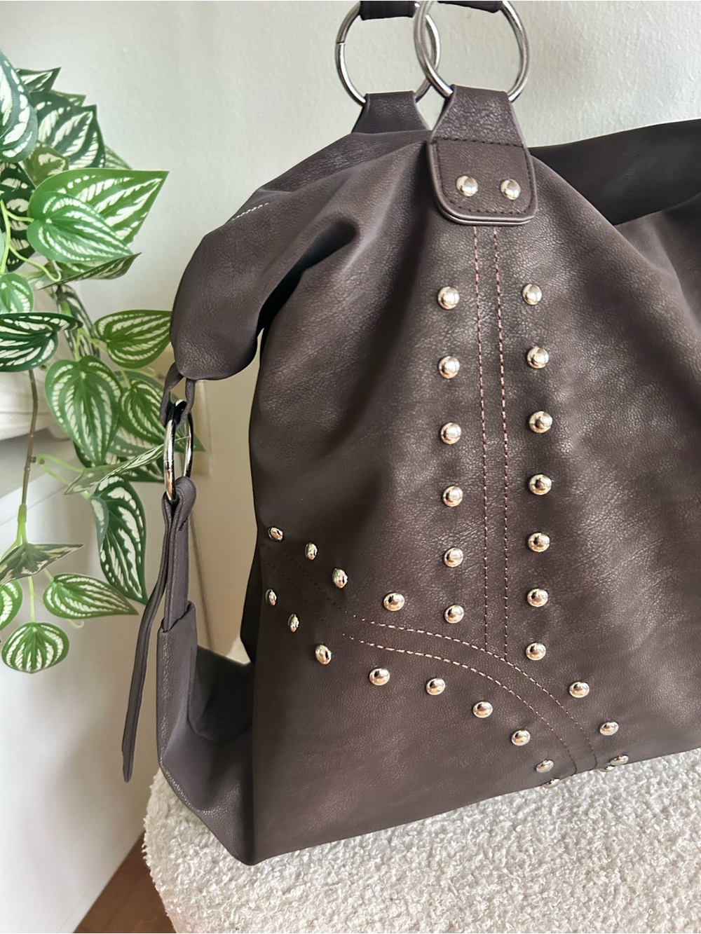 Very spacious everyday Dark Brown Women’s Shoulder Bag - Picture 4 of 8